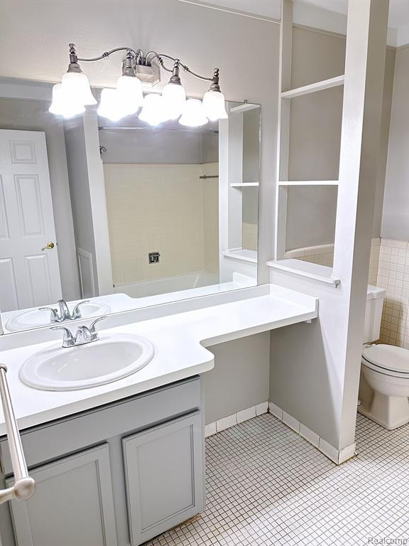 430 FOX HILLS Drive N, A-6, Bloomfield Hills, MI 48304 — Photo 14