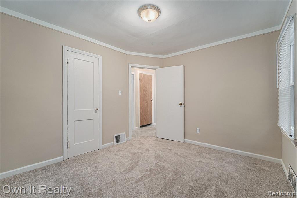 7732 DOLPHIN, Redford, MI 48239 — Photo 15