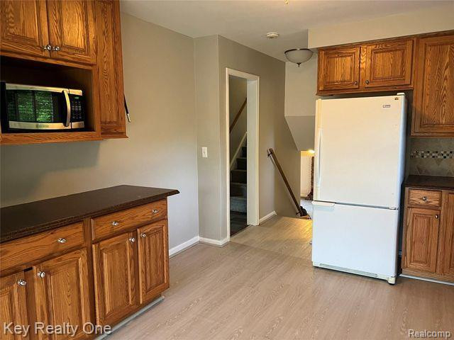 45662 CUSTER Avenue, Utica, MI 48317 — Photo 4