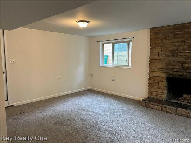 45662 CUSTER Avenue, Utica, MI 48317 — Photo 11