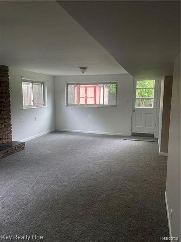 45662 CUSTER Avenue, Utica, MI 48317 — Photo 16