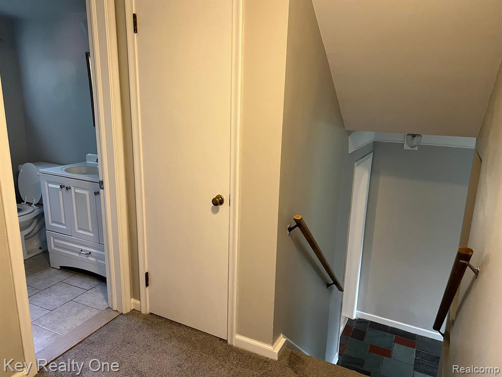 45662 CUSTER Avenue, Utica, MI 48317 — Photo 22
