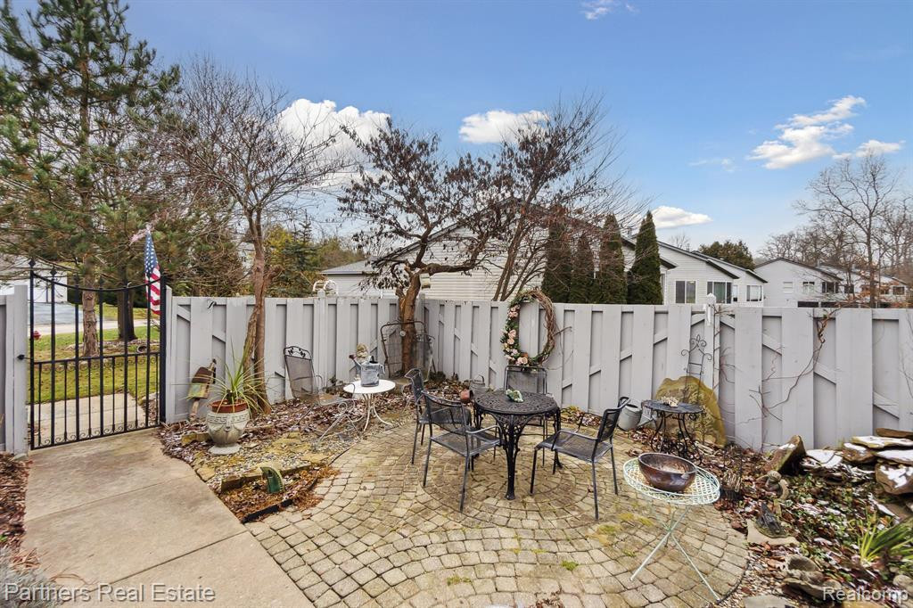2928 W TELLURIDE, Brighton, MI 48114 — Photo 3