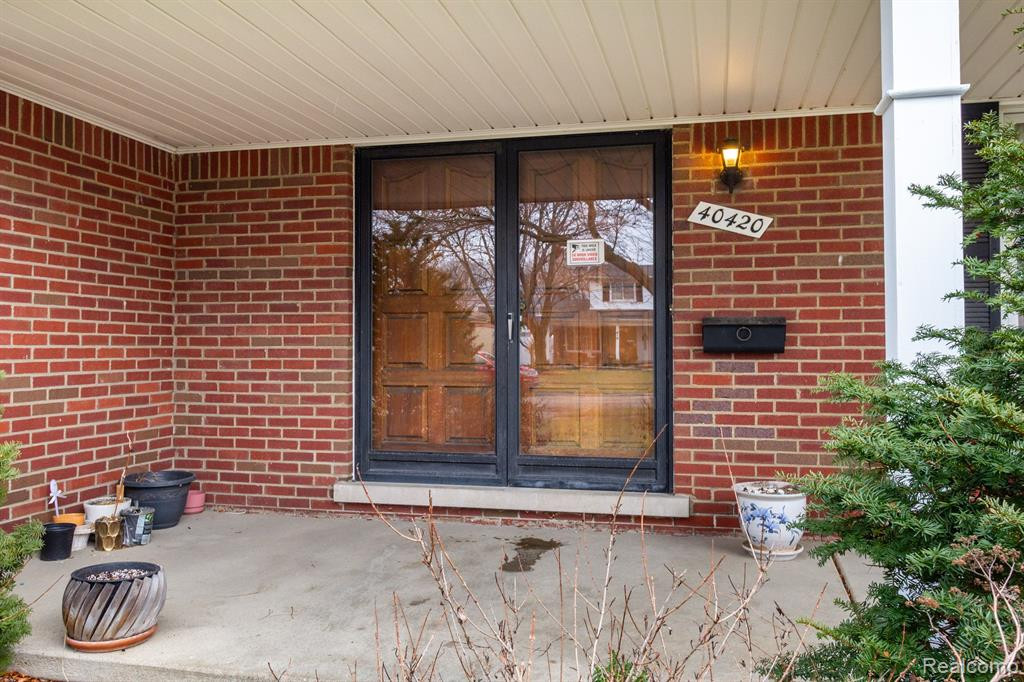 40420 MEADE POINT Drive, Sterling Heights, MI 48313 — Photo 6
