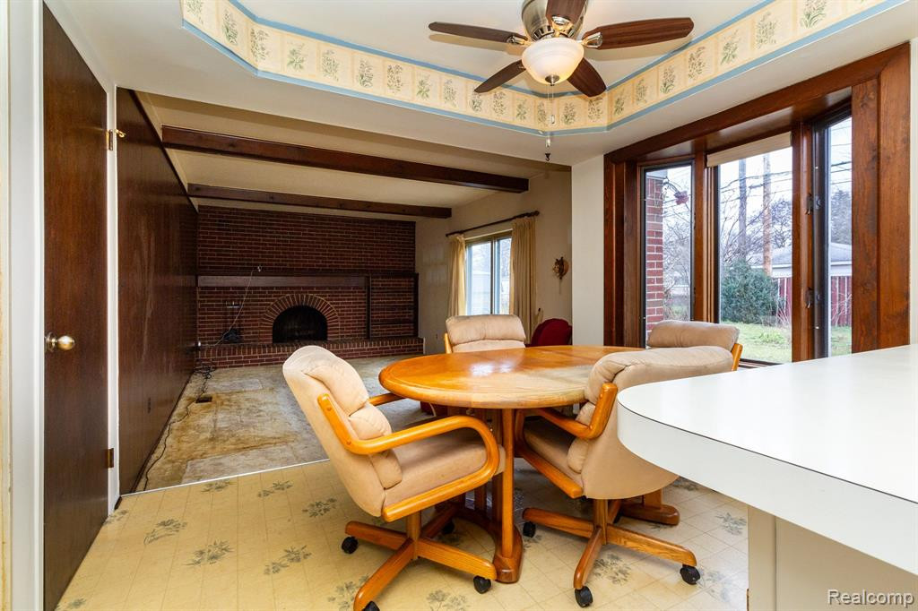 40420 MEADE POINT Drive, Sterling Heights, MI 48313 — Photo 17