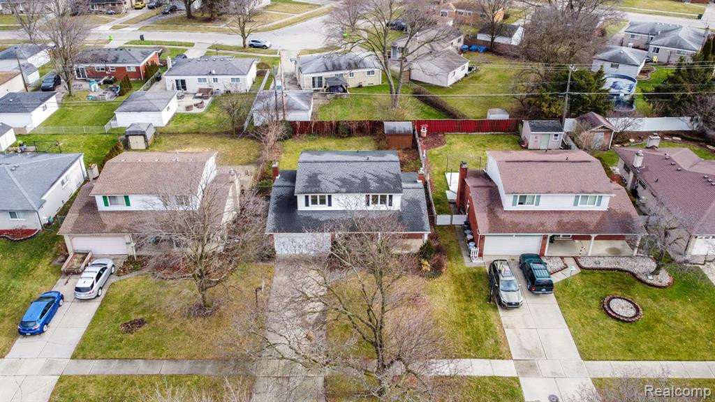 40420 MEADE POINT Drive, Sterling Heights, MI 48313 — Photo 43