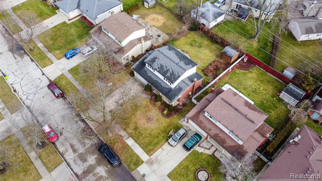 40420 MEADE POINT Drive, Sterling Heights, MI 48313 — Photo 47