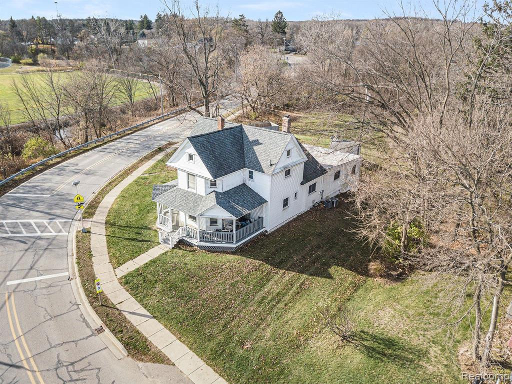 210 South Street, Ortonville, MI 48462 — front exterior
