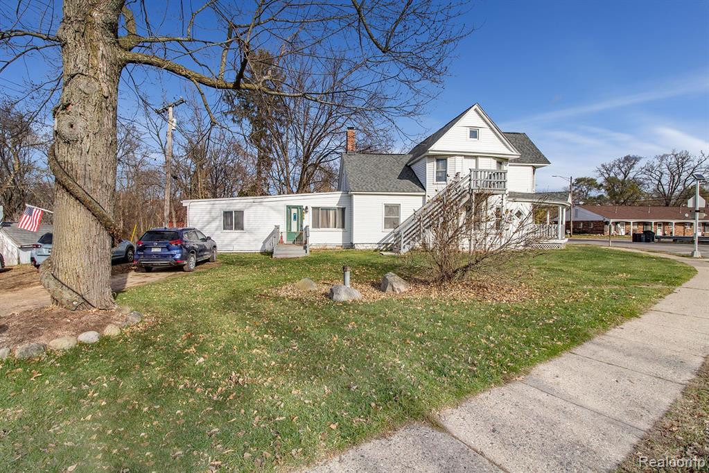 210 South Street, Ortonville, MI 48462 — Photo 24