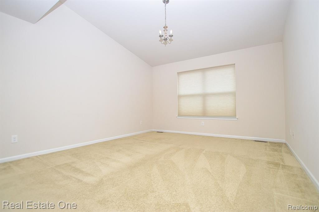 24867 VALLEYWOOD Drive, South Lyon, MI 48178 — Photo 9
