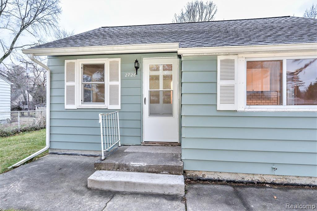 2726 FERNWOOD Avenue, Ann Arbor, MI 48104 — Photo 12