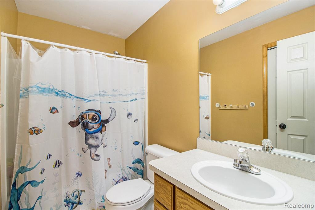 7950 SYRACUSE Street, Taylor, MI 48180 — Photo 20