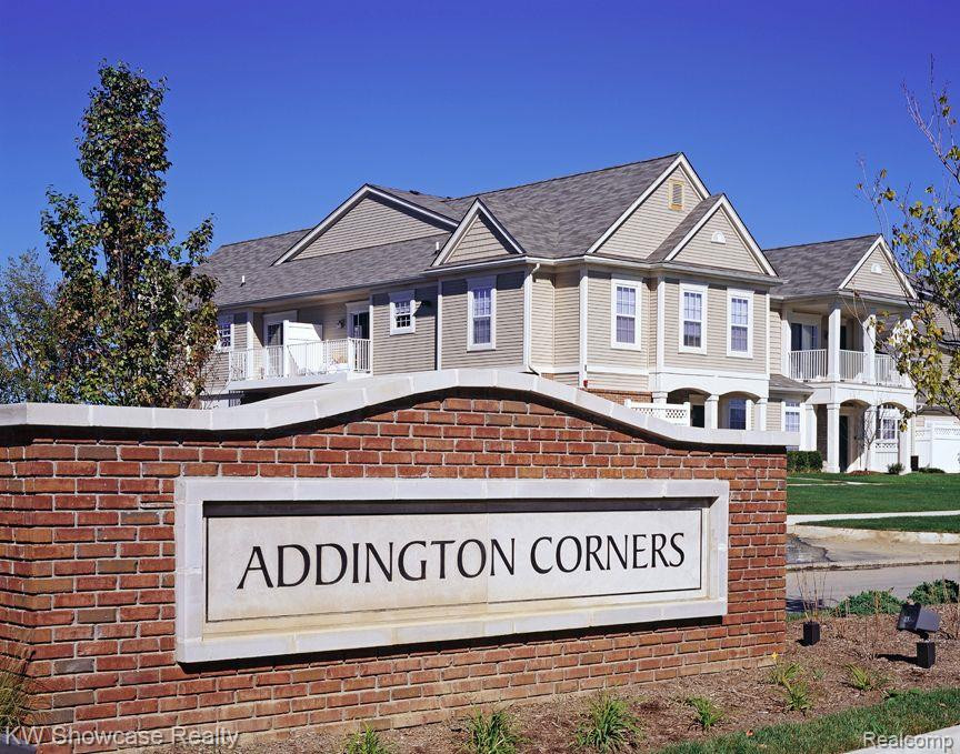 5104 ADDINGTON Drive, Commerce Twp, MI 48390 — Photo 3