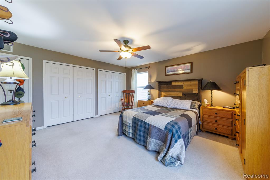 7238 SPY GLASS Lane, Ypsilanti, MI 48197 — Photo 17