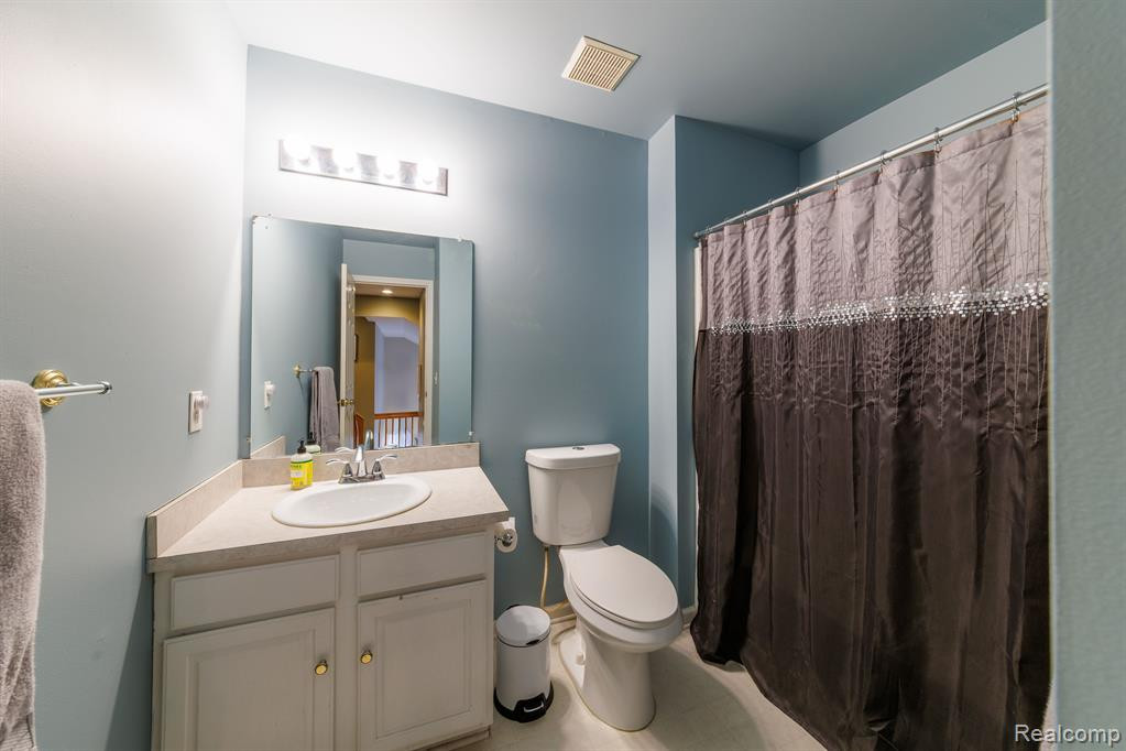 7238 SPY GLASS Lane, Ypsilanti, MI 48197 — Photo 20