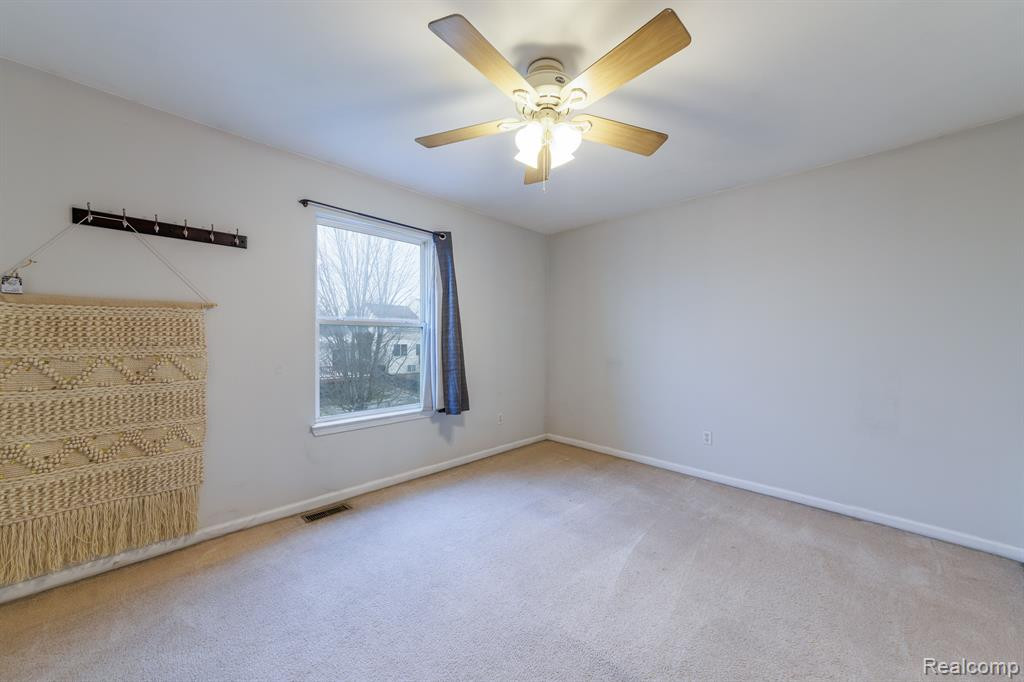 7238 SPY GLASS Lane, Ypsilanti, MI 48197 — Photo 21