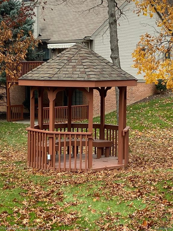 1016 PINEWOOD Court, 48, Brighton, MI 48116 — Photo 6