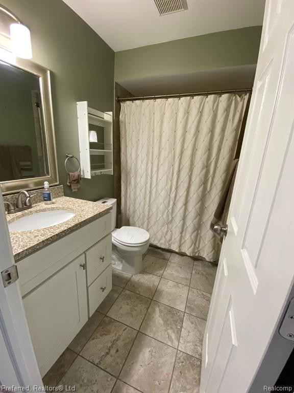 1016 PINEWOOD Court, 48, Brighton, MI 48116 — Photo 13