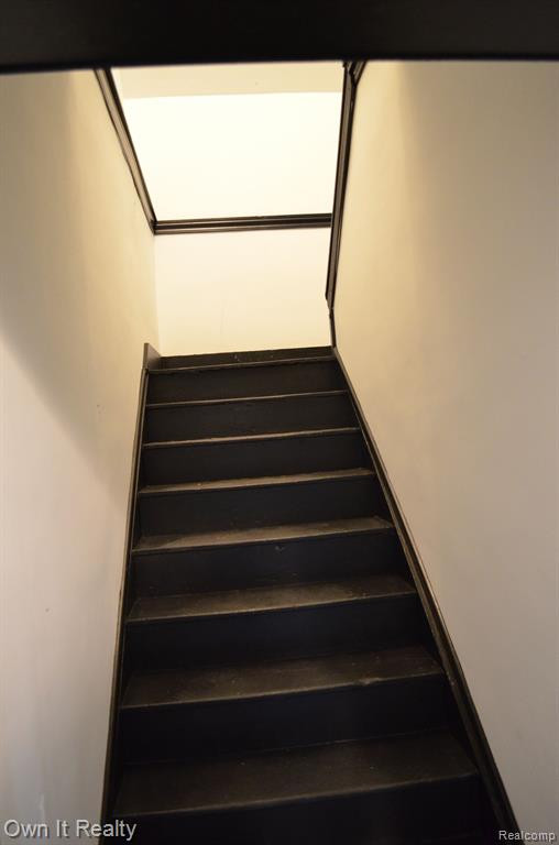 5504 JONATHON Street, Dearborn, MI 48126 — Photo 15