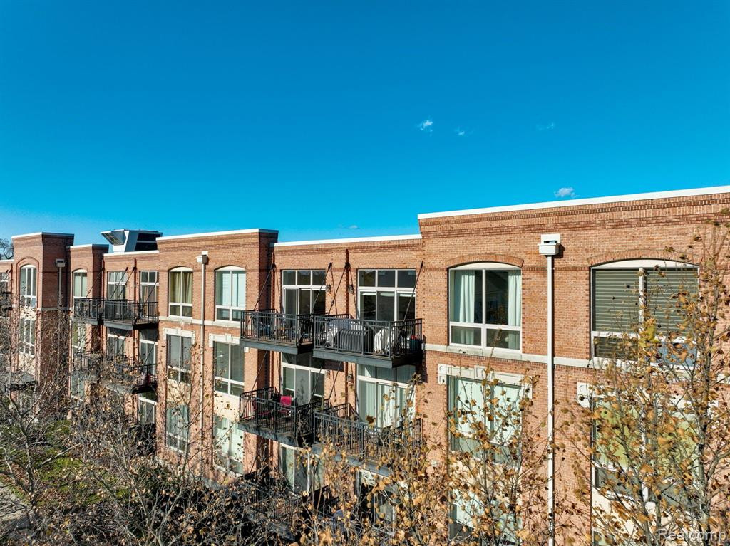 101 S UNION Street, 303, Plymouth, MI 48170 — Photo 24