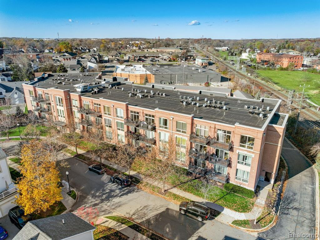 101 S UNION Street, 303, Plymouth, MI 48170 — Photo 29