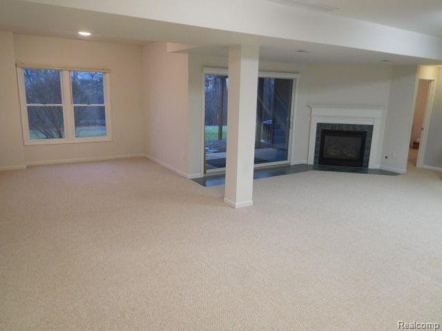 879 PERSIMMON Drive, Brighton, MI 48116 — Photo 28
