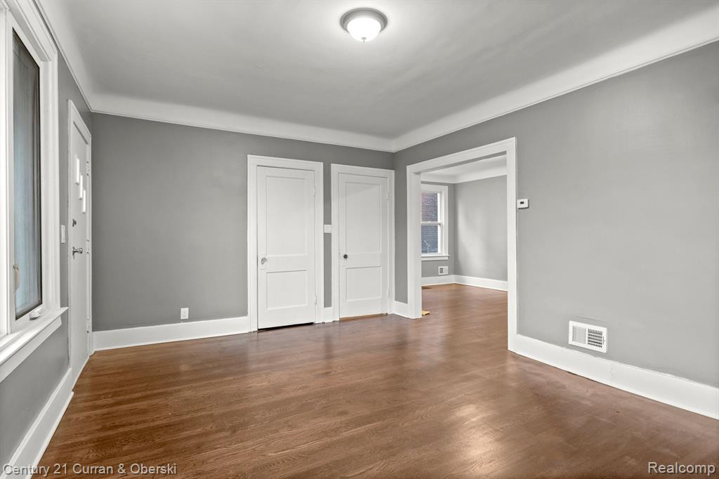 9153 LANE Street, Detroit, MI 48209 — Photo 5