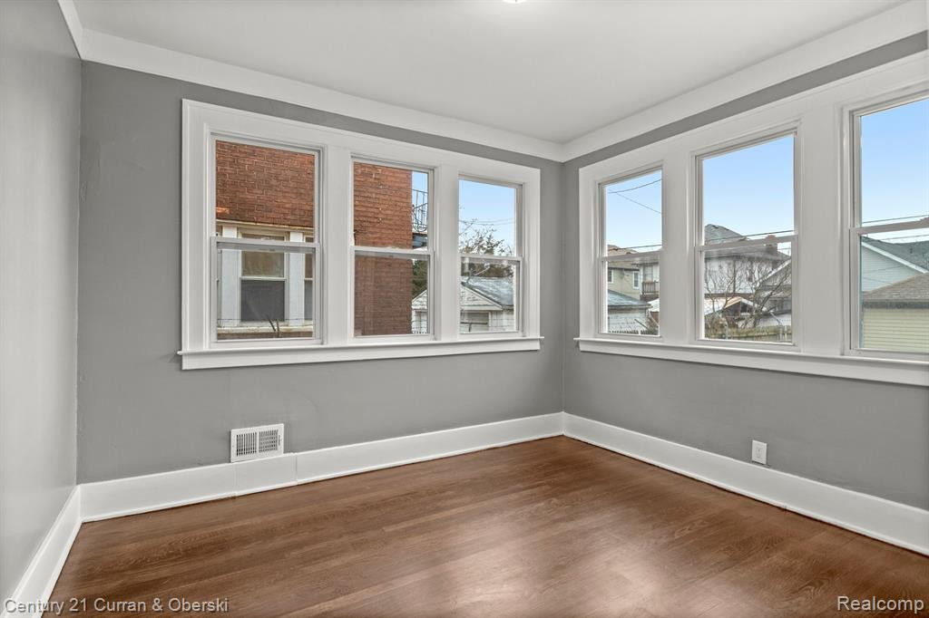 9153 LANE Street, Detroit, MI 48209 — Photo 18