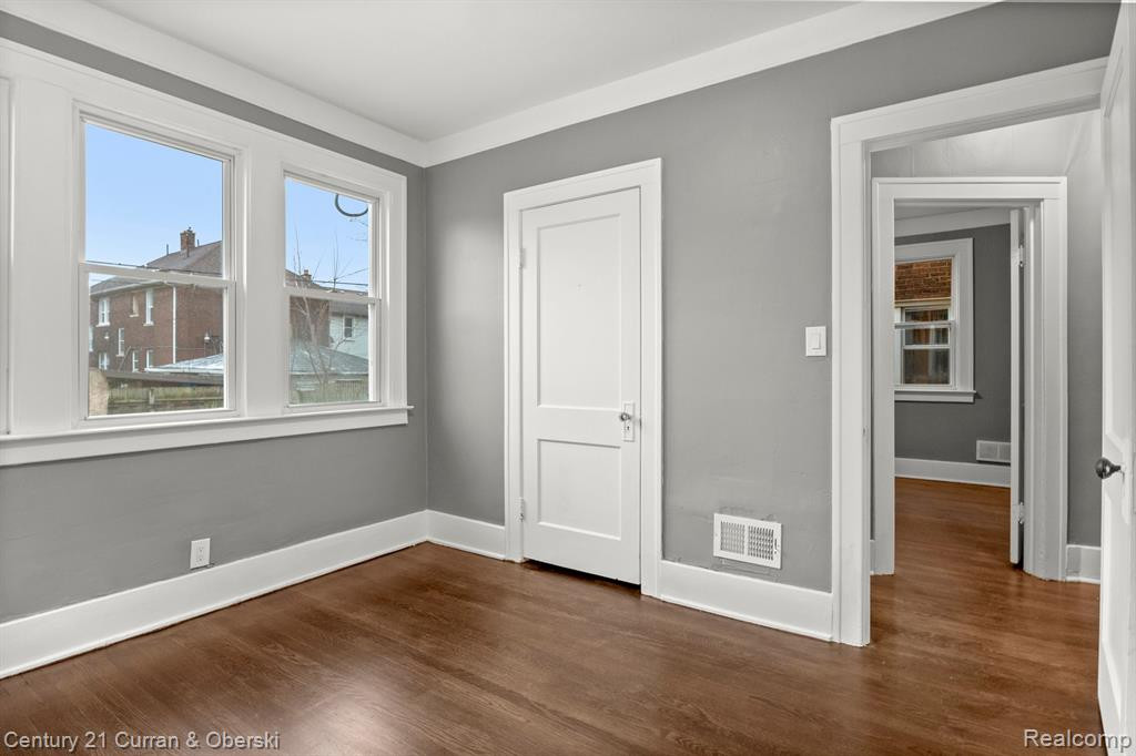 9153 LANE Street, Detroit, MI 48209 — Photo 19
