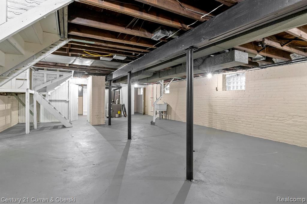 9153 LANE Street, Detroit, MI 48209 — Photo 38