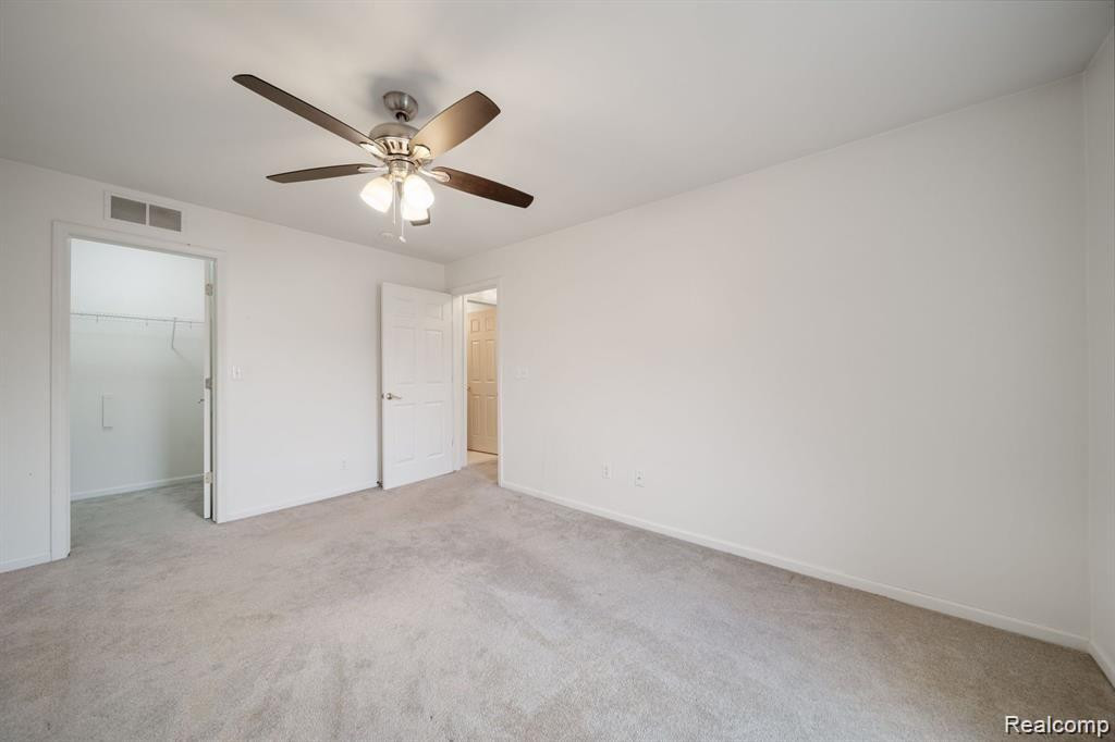2203 Saratoga Boulevard, Walled Lake, MI 48390 — Photo 19