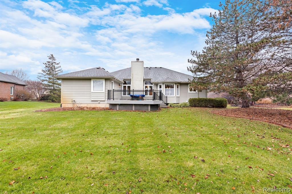 10259 ROYCE Drive, South Lyon, MI 48178 — Photo 3