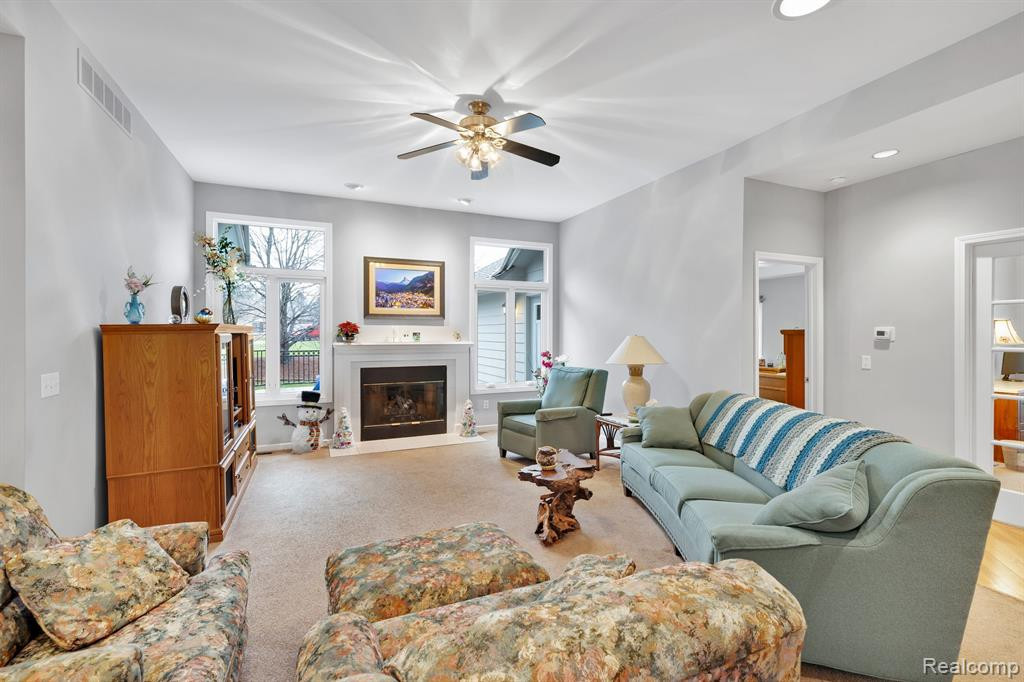 10259 ROYCE Drive, South Lyon, MI 48178 — Photo 10