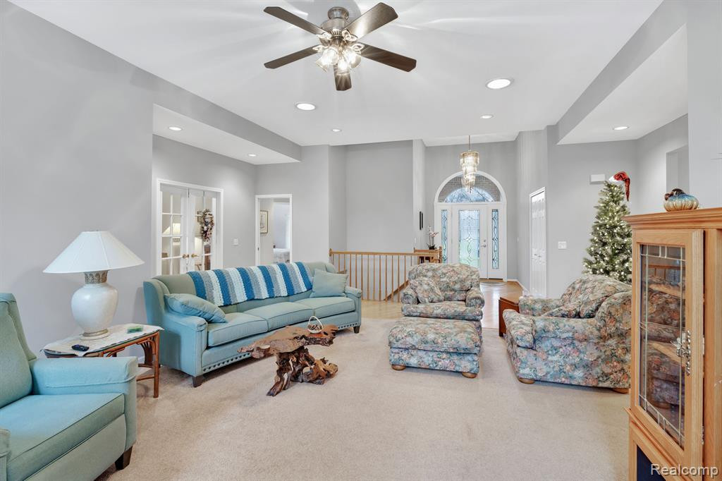 10259 ROYCE Drive, South Lyon, MI 48178 — Photo 13