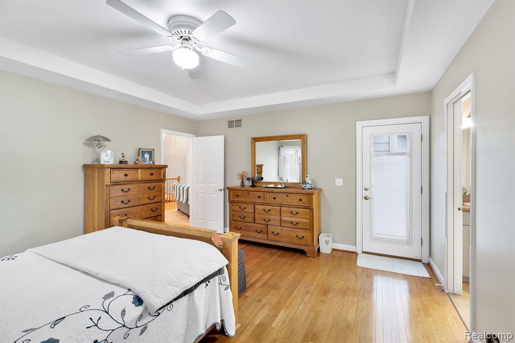 10259 ROYCE Drive, South Lyon, MI 48178 — Photo 18