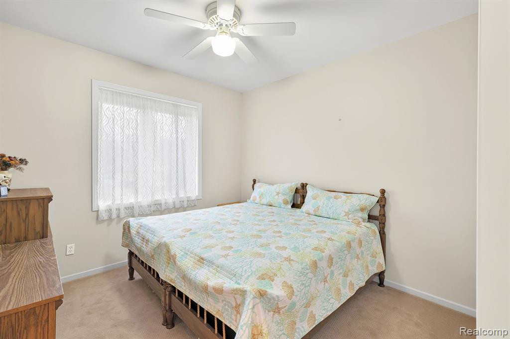 10259 ROYCE Drive, South Lyon, MI 48178 — Photo 21