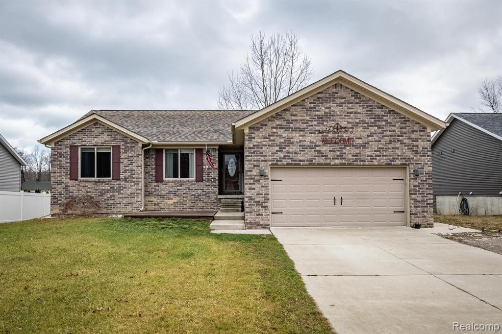 4244 JANICE, Fort Gratiot, MI 48059 — front exterior