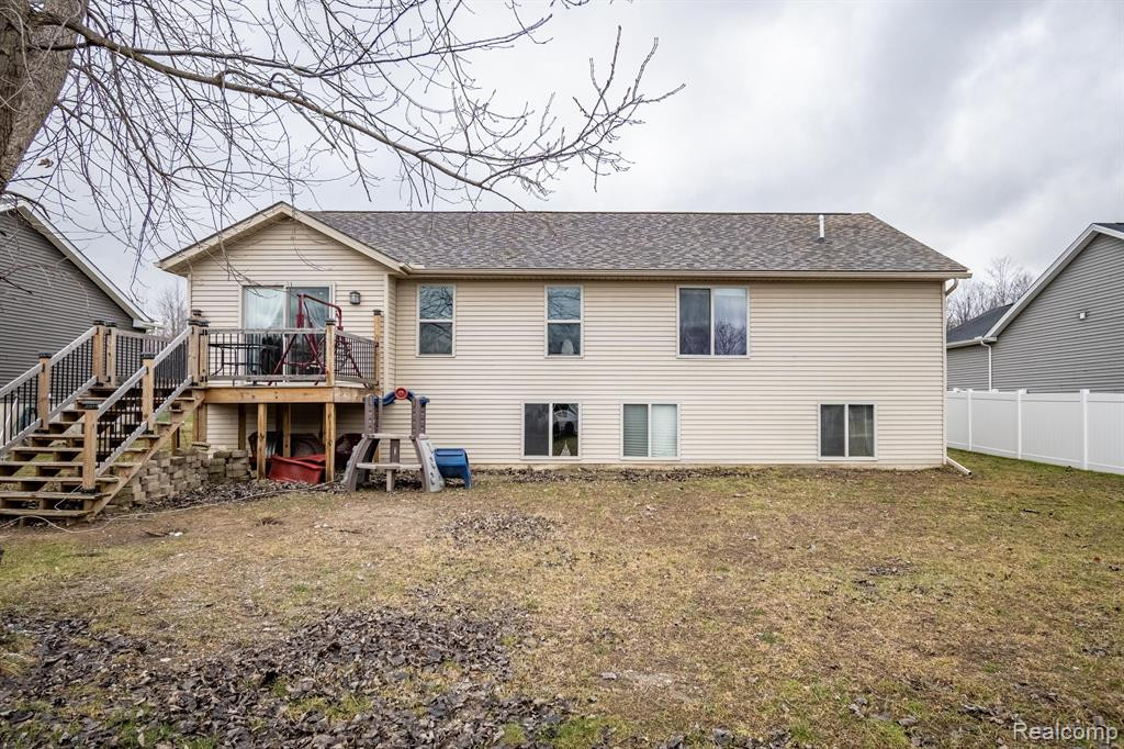 4244 JANICE, Fort Gratiot, MI 48059 — Photo 32