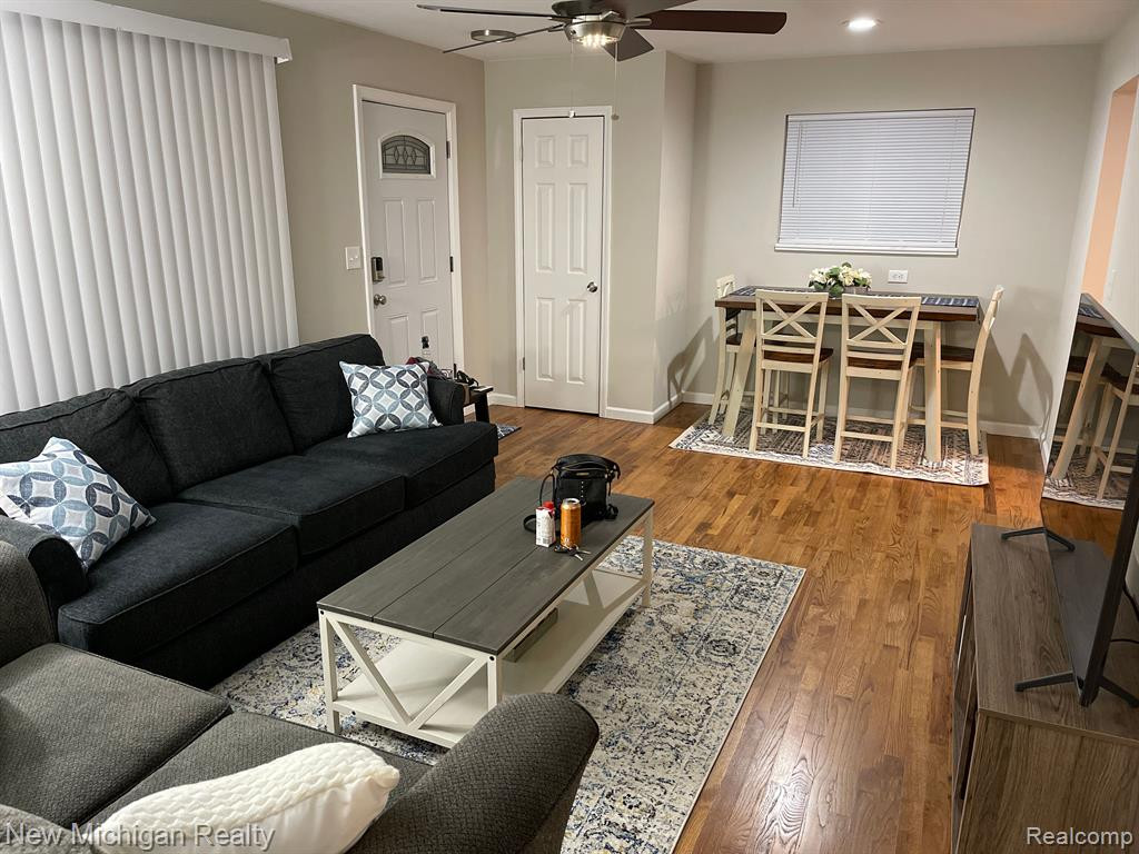 540 WOODLAWN Avenue, Ypsilanti, MI 48198 — Photo 4