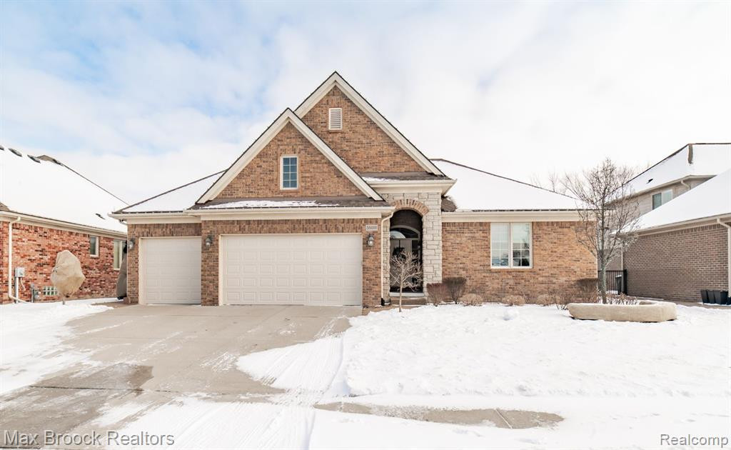 55222 HIDDEN RIVER Drive, Macomb, MI 48042 — front exterior