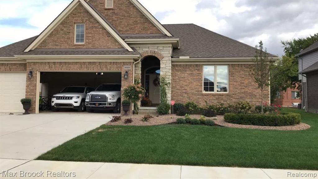55222 HIDDEN RIVER Drive, Macomb, MI 48042 — Photo 2