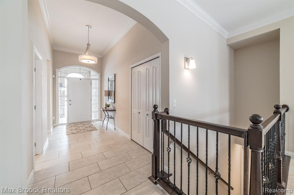 55222 HIDDEN RIVER Drive, Macomb, MI 48042 — Photo 4