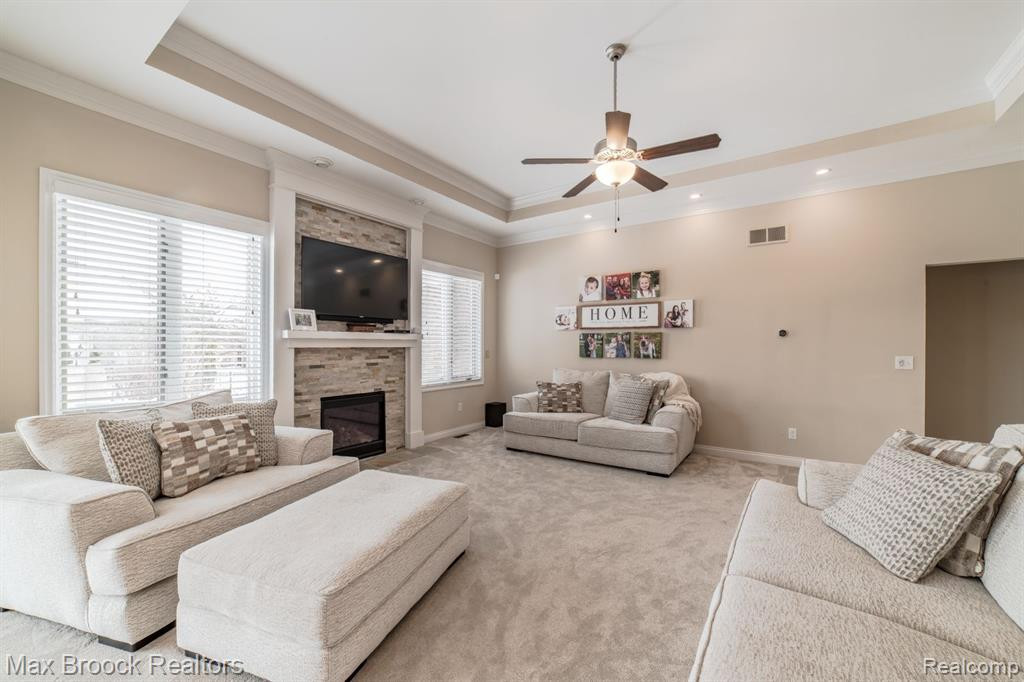 55222 HIDDEN RIVER Drive, Macomb, MI 48042 — Photo 7