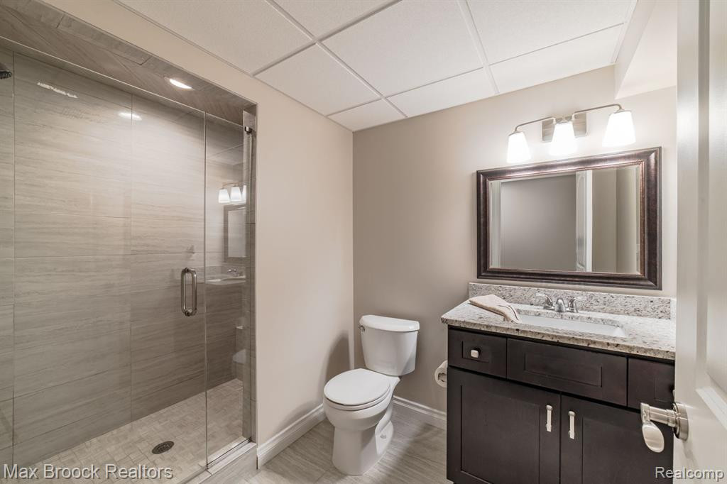 55222 HIDDEN RIVER Drive, Macomb, MI 48042 — Photo 40