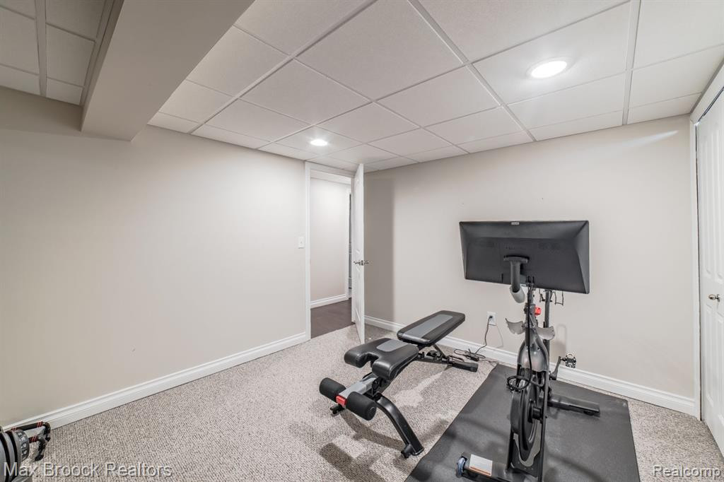 55222 HIDDEN RIVER Drive, Macomb, MI 48042 — Photo 42