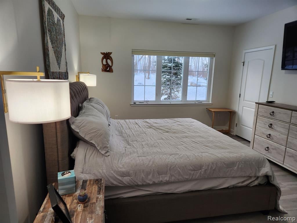 5600 ARBOR CHASE Drive, Ann Arbor, MI 48103 — Photo 8