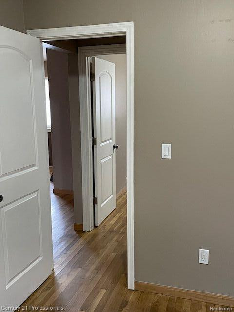 8220 LOZIER Avenue, Warren, MI 48089 — Photo 5