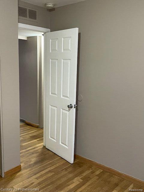 8220 LOZIER Avenue, Warren, MI 48089 — Photo 9