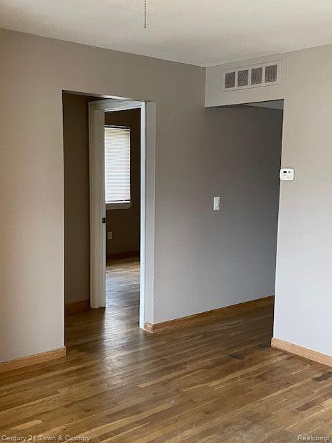 8220 LOZIER Avenue, Warren, MI 48089 — Photo 12