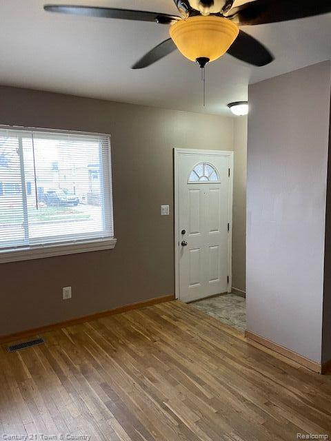 8220 LOZIER Avenue, Warren, MI 48089 — Photo 15